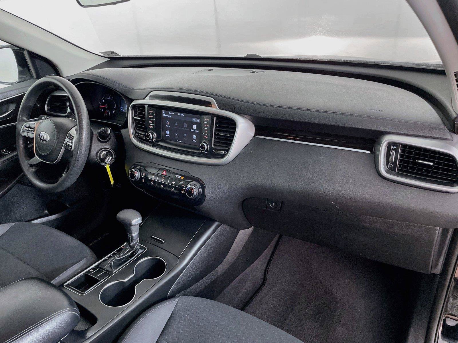 Used 2019 Kia Sorento L FWD image 31