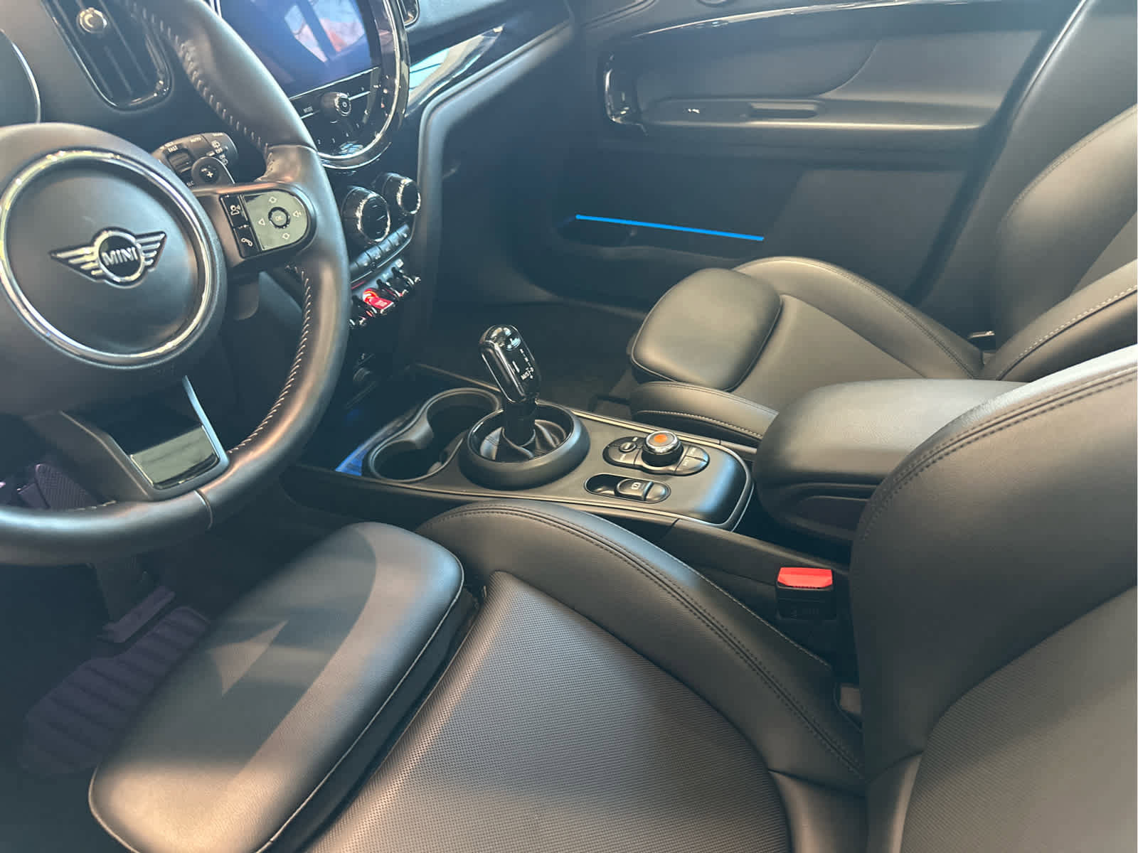 Used 2022 MINI Cooper Countryman S w/ Storage Package image 17