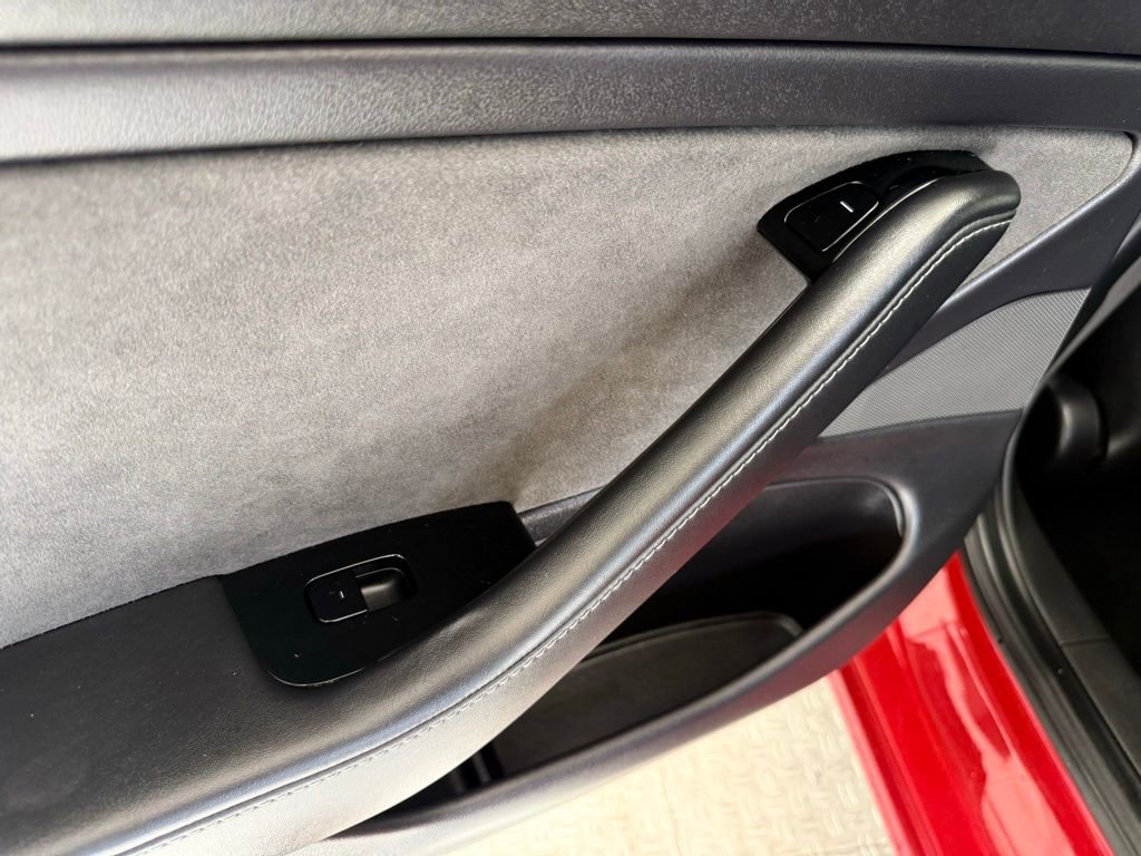 Used 2019 Tesla Model 3 Long Range RWD image 17
