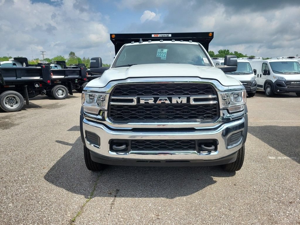 New 2024 RAM 5500 Tradesman RWD image 3