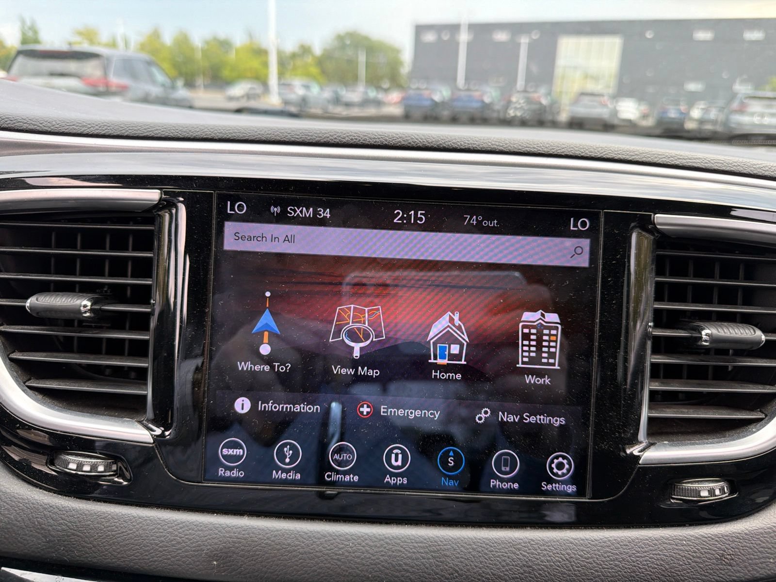 Used 2018 Chrysler Pacifica Touring Plus w/ S Appearance Package FWD image 15