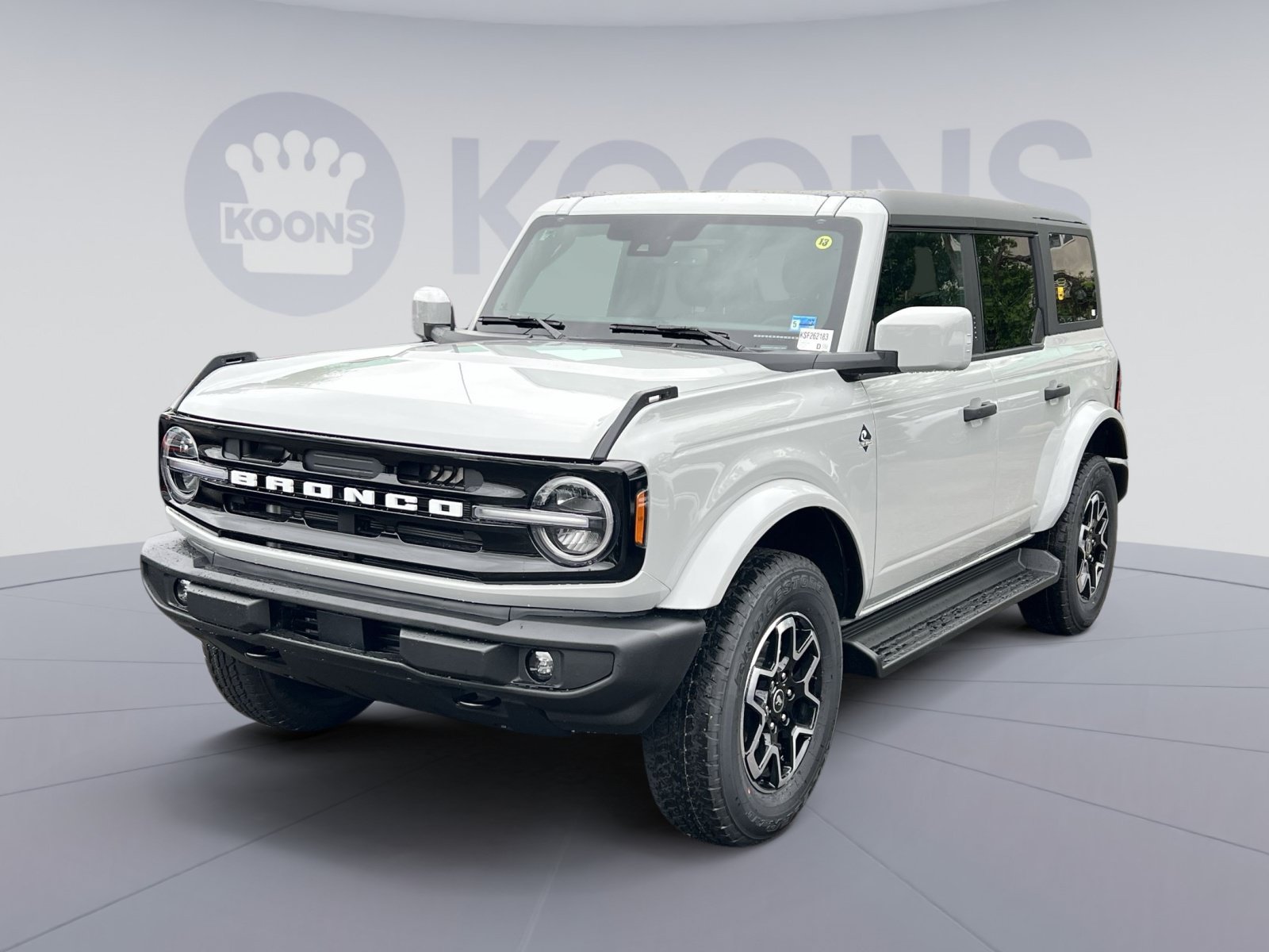 New 2026 Ford Bronco Outer Banks AWD/4WD image 1
