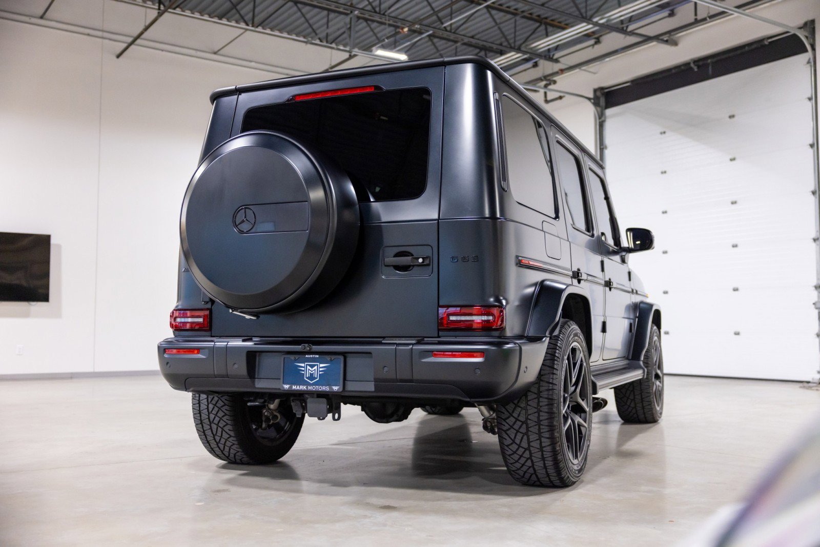 Used 2025 Mercedes-Benz G 63 AMG 4MATIC image 4