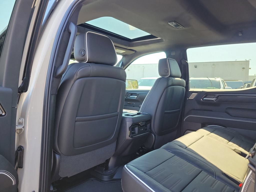 New 2026 GMC Sierra 1500 AT4X AWD/4WD image 7