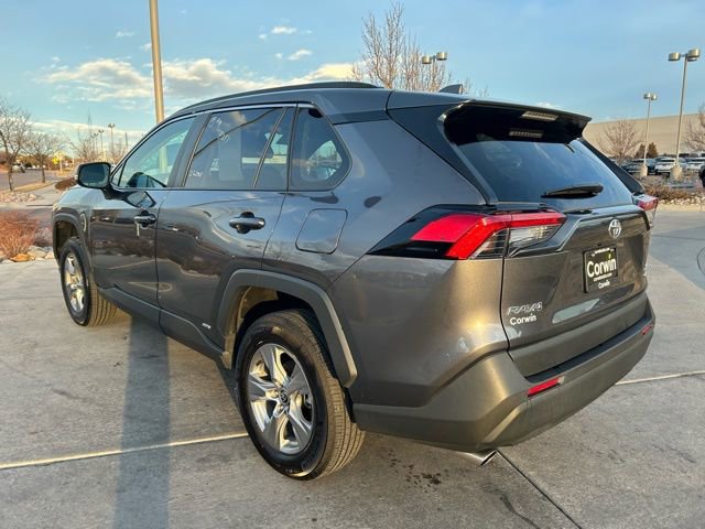 Used 2025 Toyota RAV4 XLE image 5