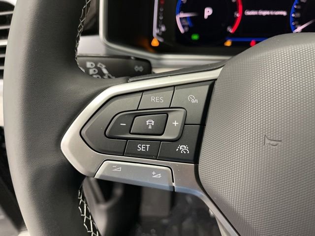 New 2026 Volkswagen Taos SEL image 16