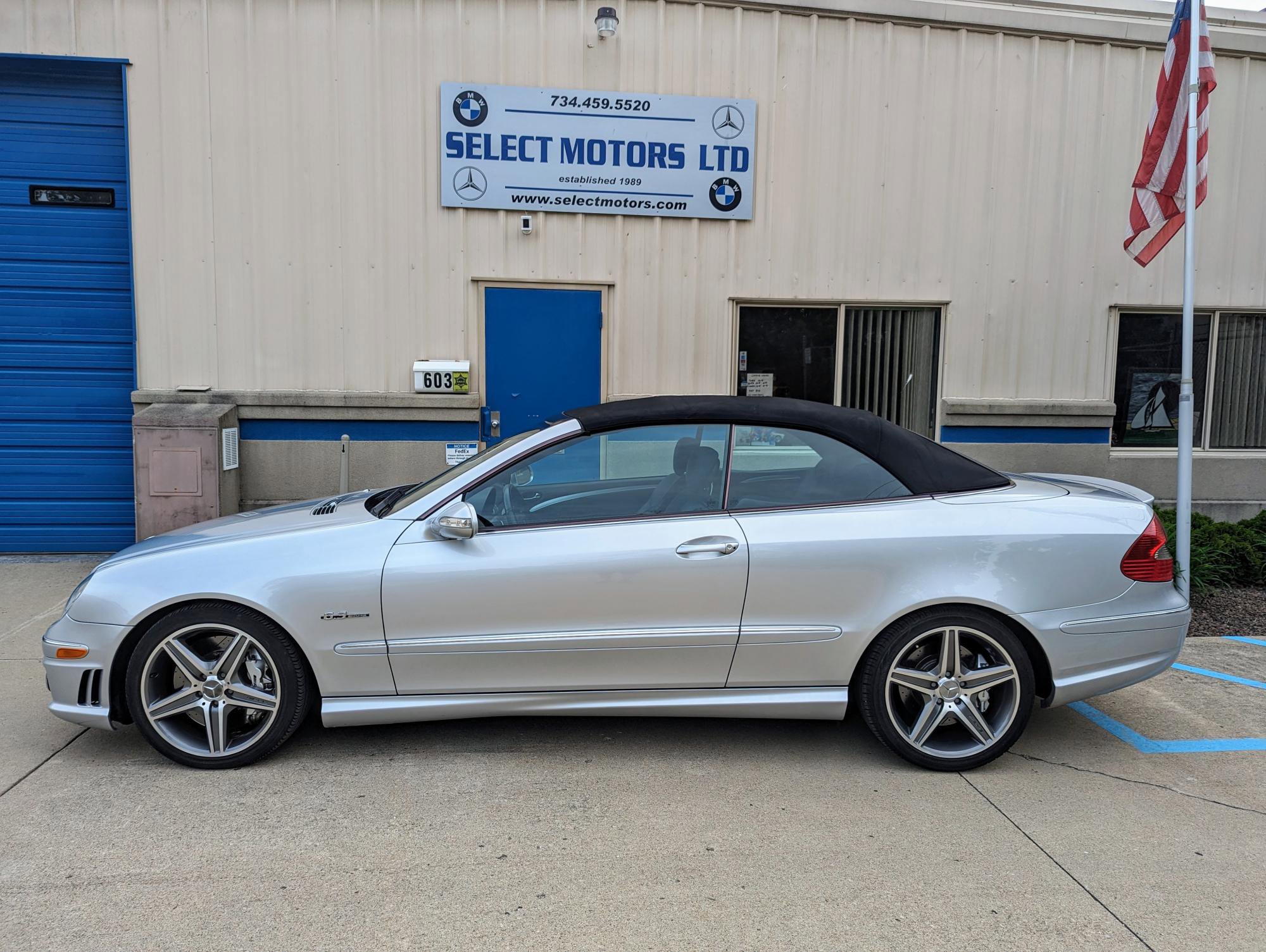 Used 2007 Mercedes-Benz CLK 63 AMG Cabriolet image 2