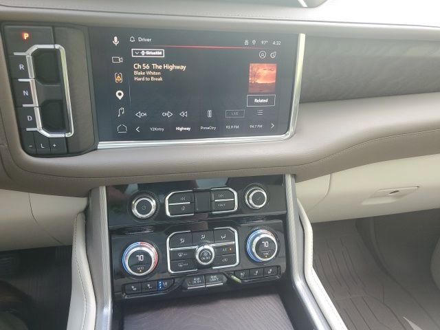 Used 2023 GMC Yukon Denali AWD/4WD image 17