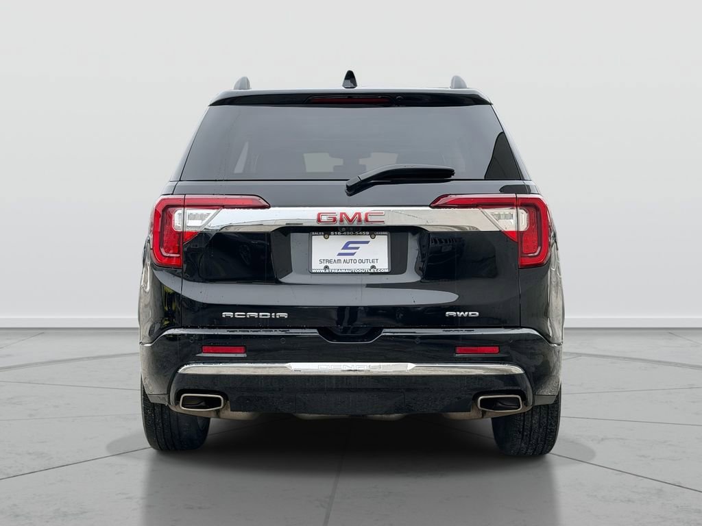 Used 2023 GMC Acadia Denali w/ Black Diamond Edition image 6