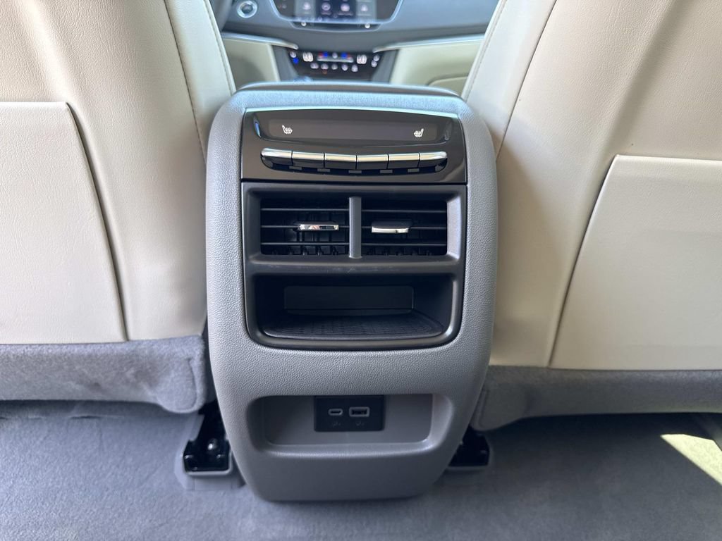 New 2026 Cadillac XT5 Premium Luxury w/ Driver Assist Package FWD image 16