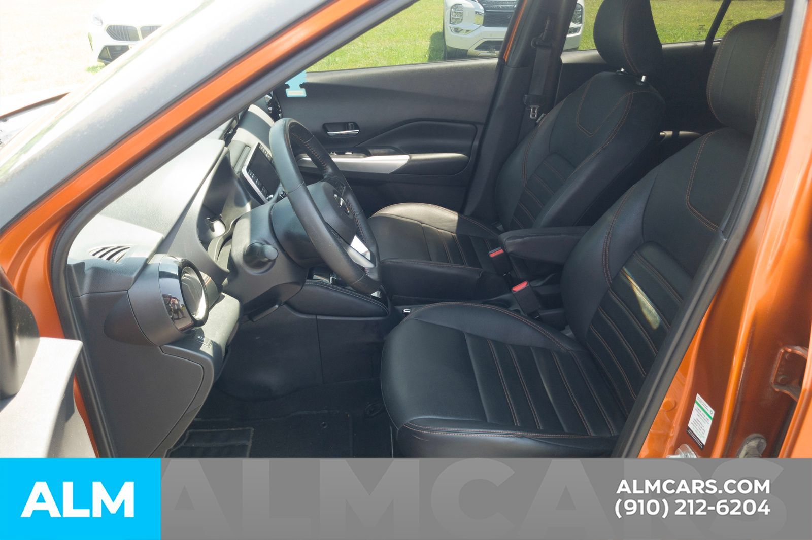 Used 2019 Nissan Kicks S FWD image 15
