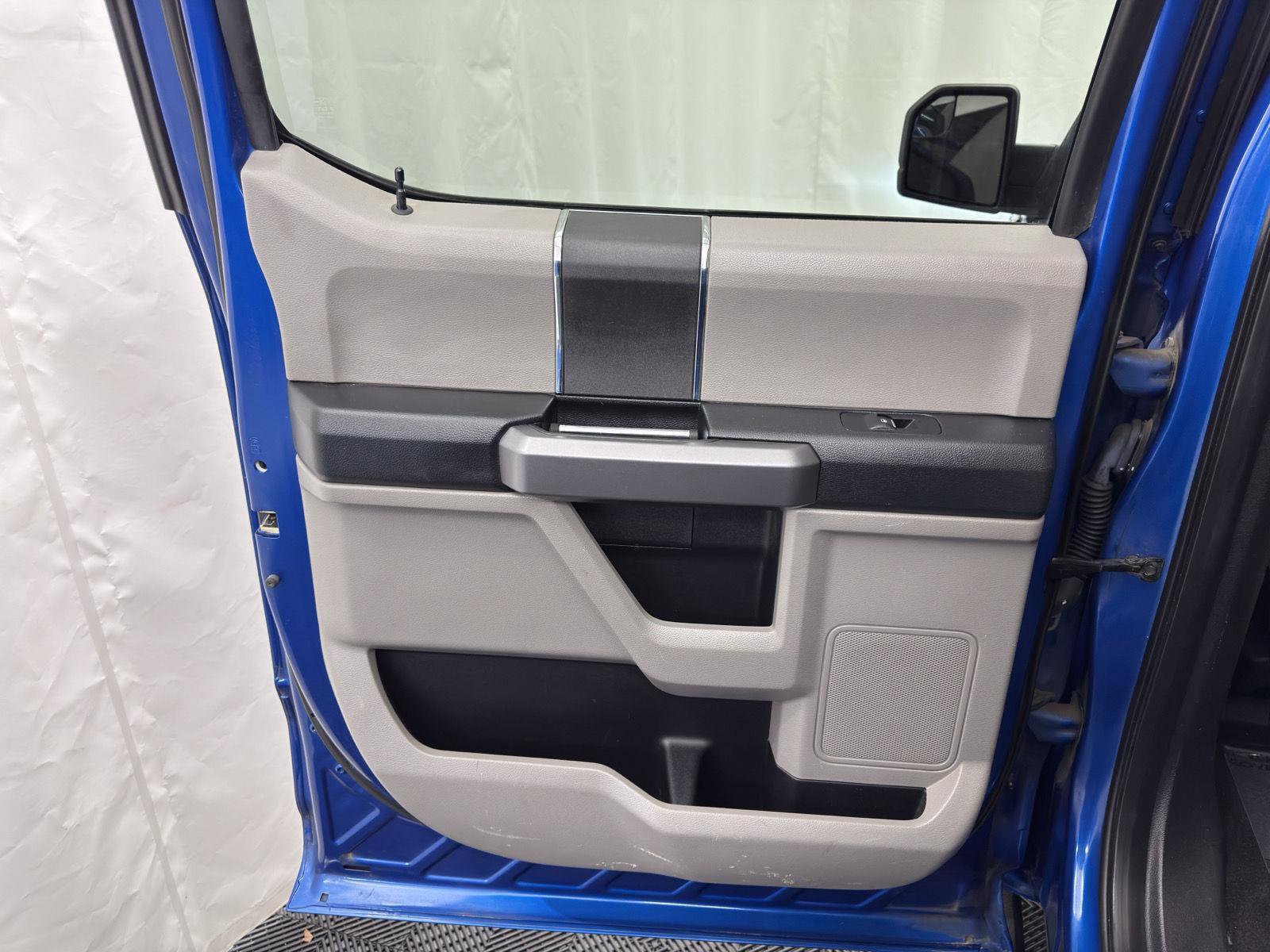 Used 2018 Ford F150 XLT w/ Trailer Tow Package AWD/4WD image 23