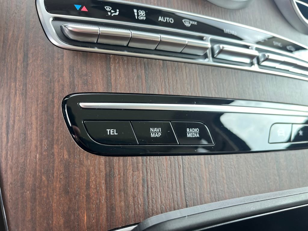 Certified 2022 Mercedes-Benz GLC 300 4MATIC w/ Premium Package Lite image 24