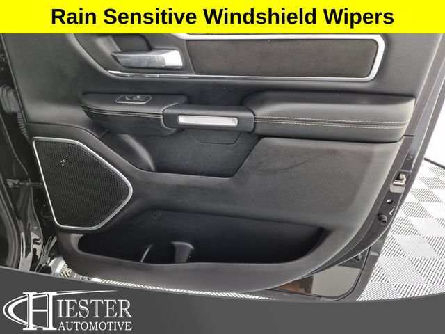 Used 2019 RAM 1500 Laramie AWD/4WD image 36