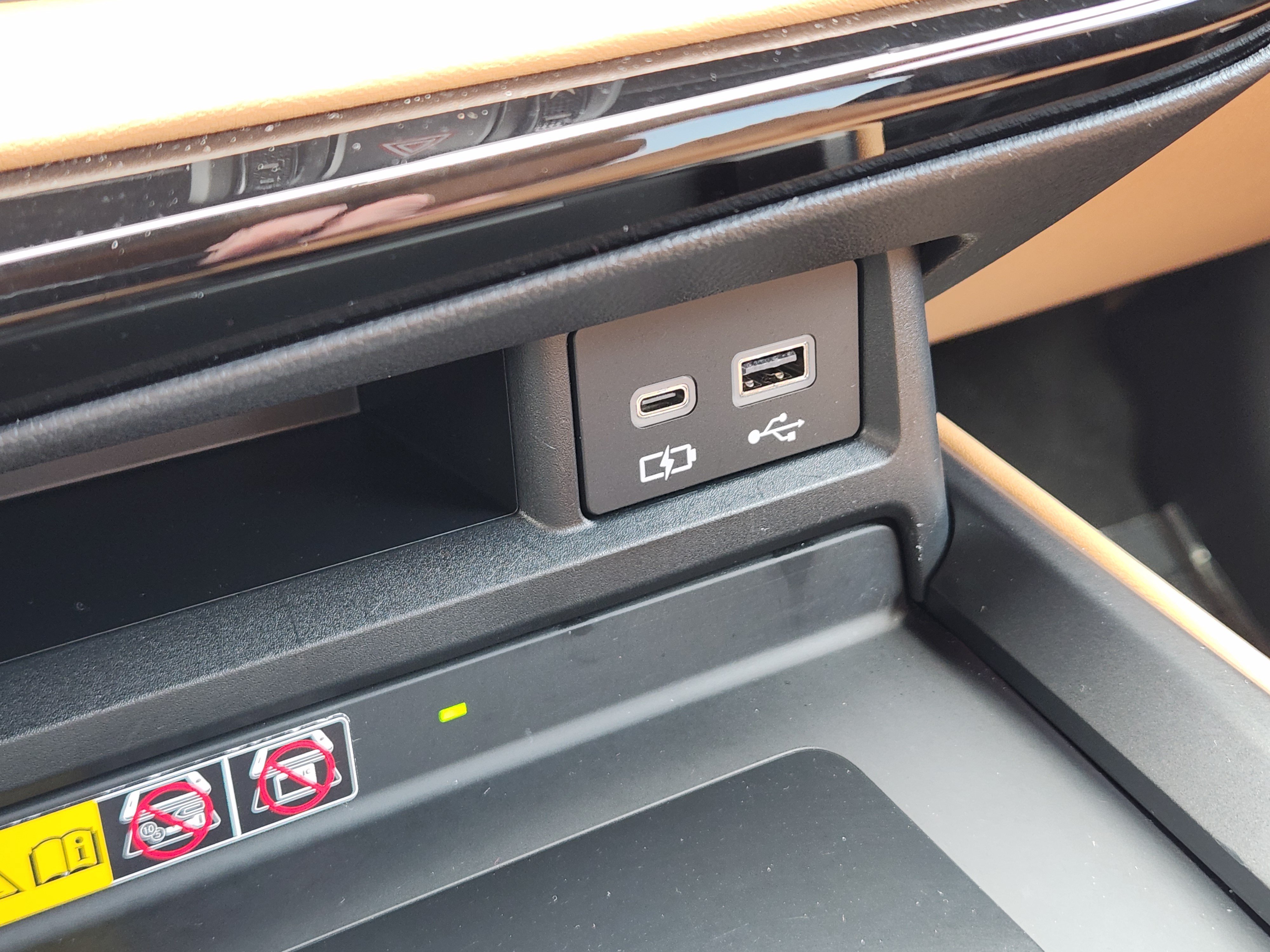 Used 2024 Lexus NX 350h AWD w/ Vision Package image 40