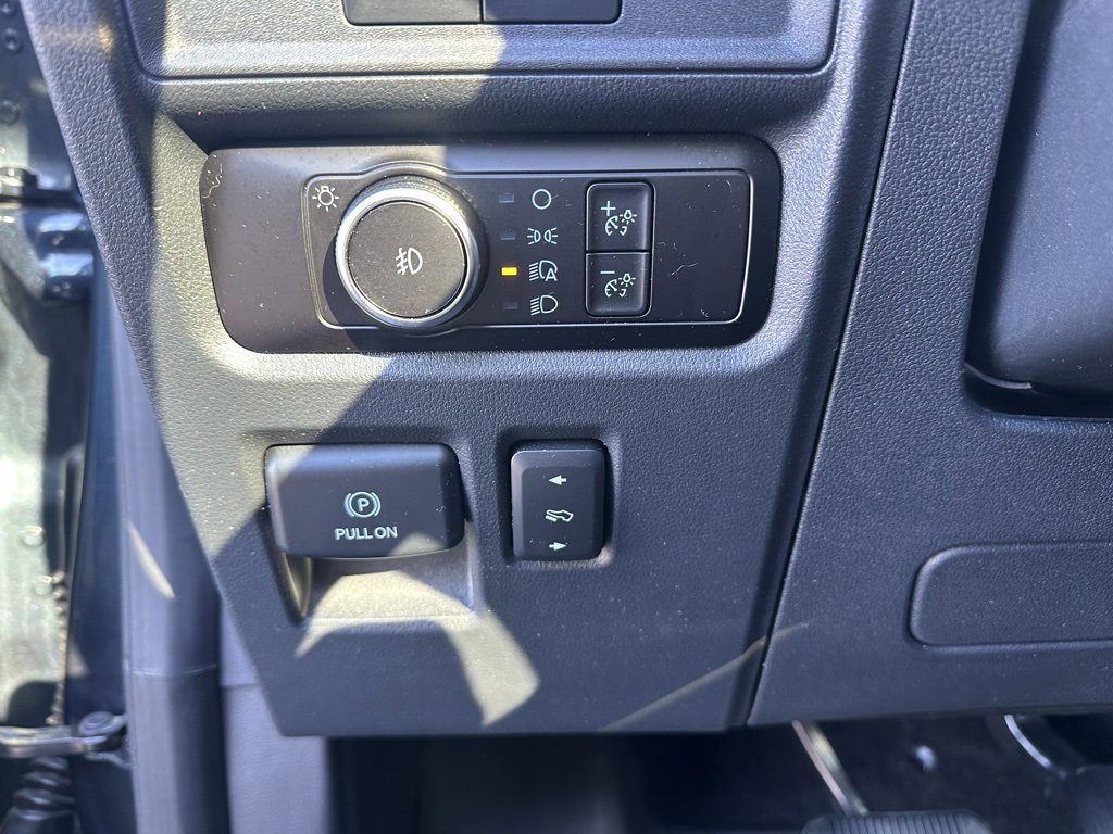 Used 2023 Ford Expedition XLT image 8