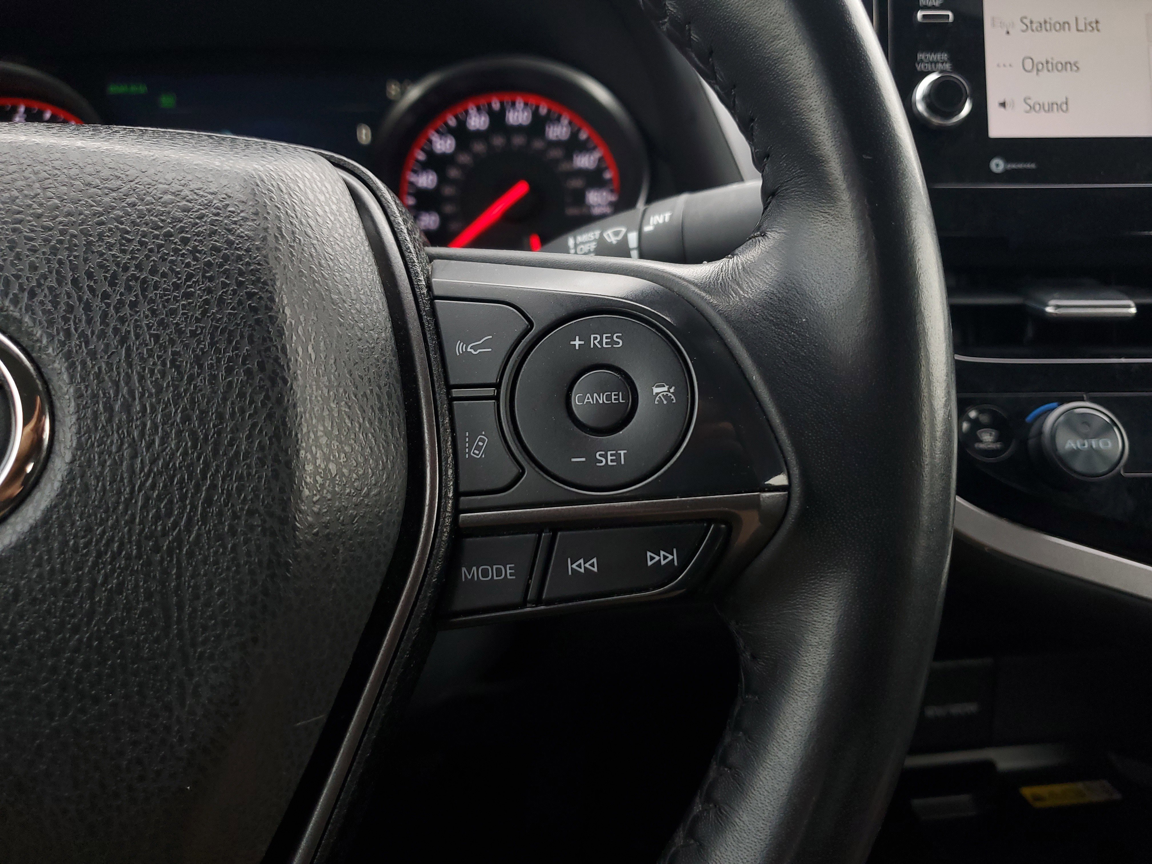 Used 2024 Toyota Camry XSE image 21