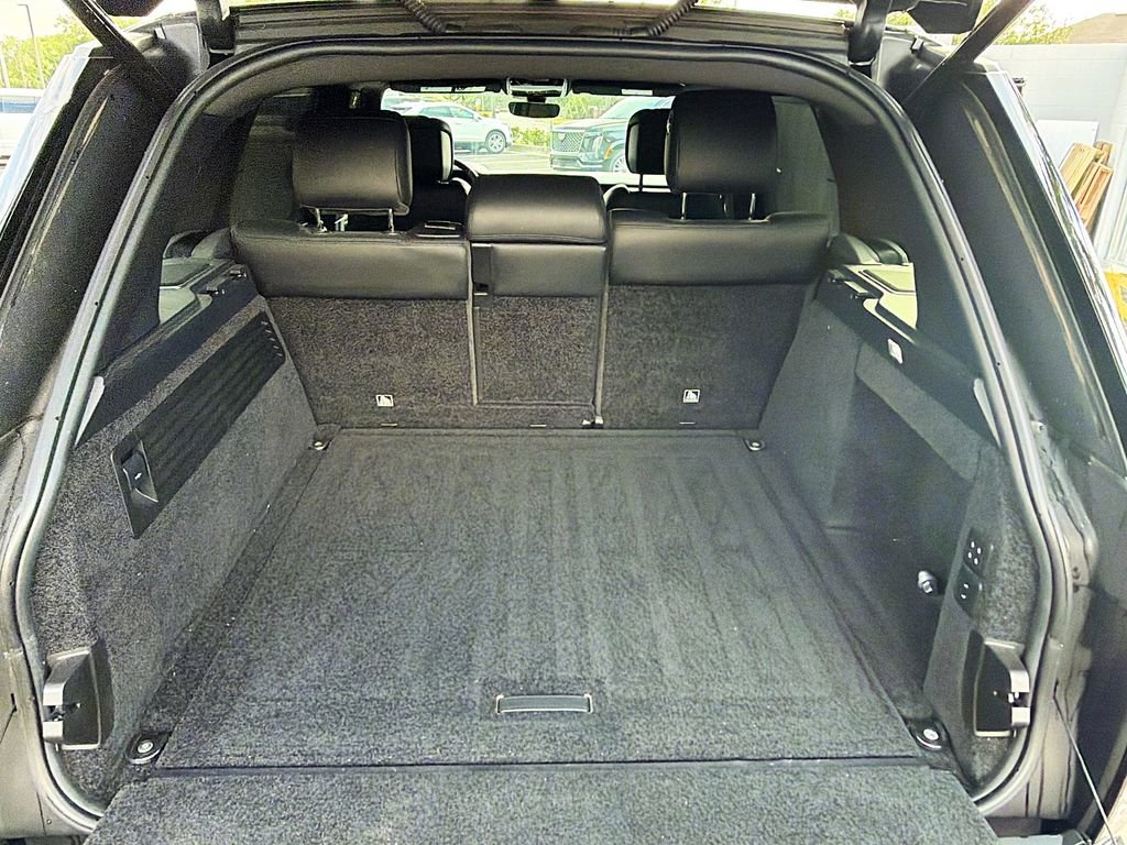 Used 2021 Land Rover Range Rover P525 Westminster Edition LWB AWD/4WD image 12