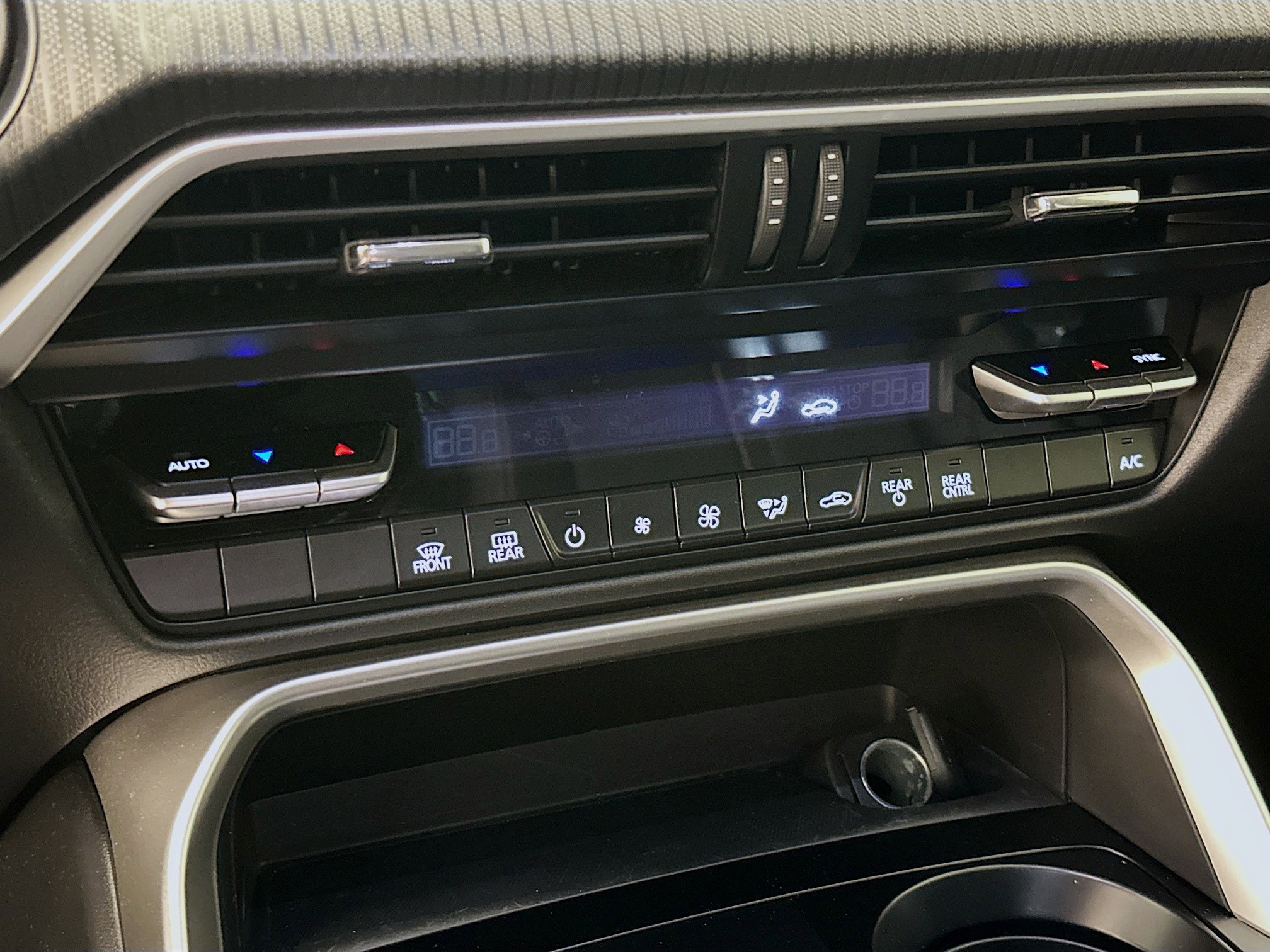 Used 2024 MAZDA CX-90 3.3 Turbo w/ Select Package image 24