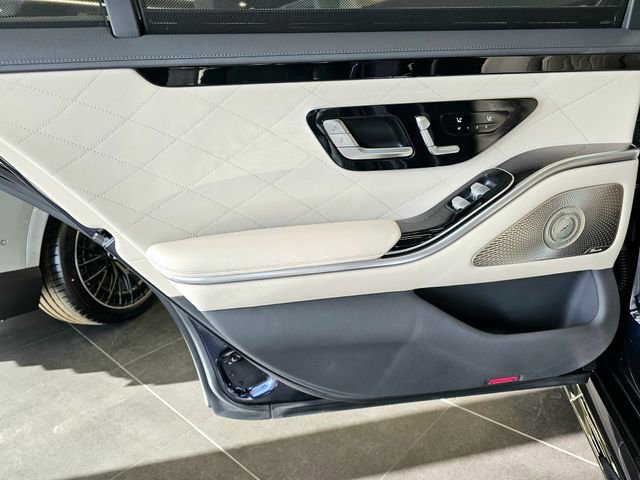 New 2026 Mercedes-Benz S 500 4MATIC image 24