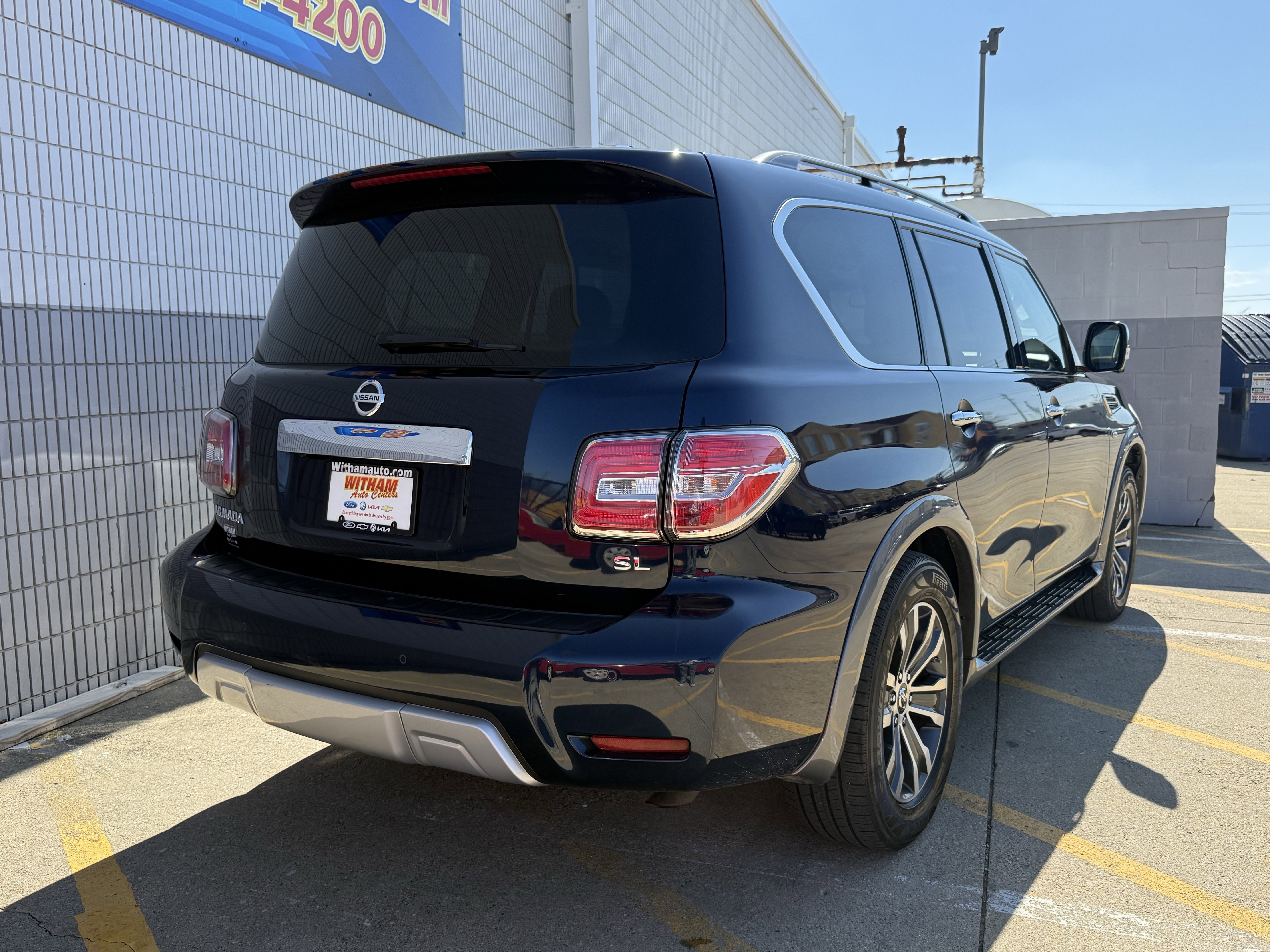 Used 2017 Nissan Armada SL image 4