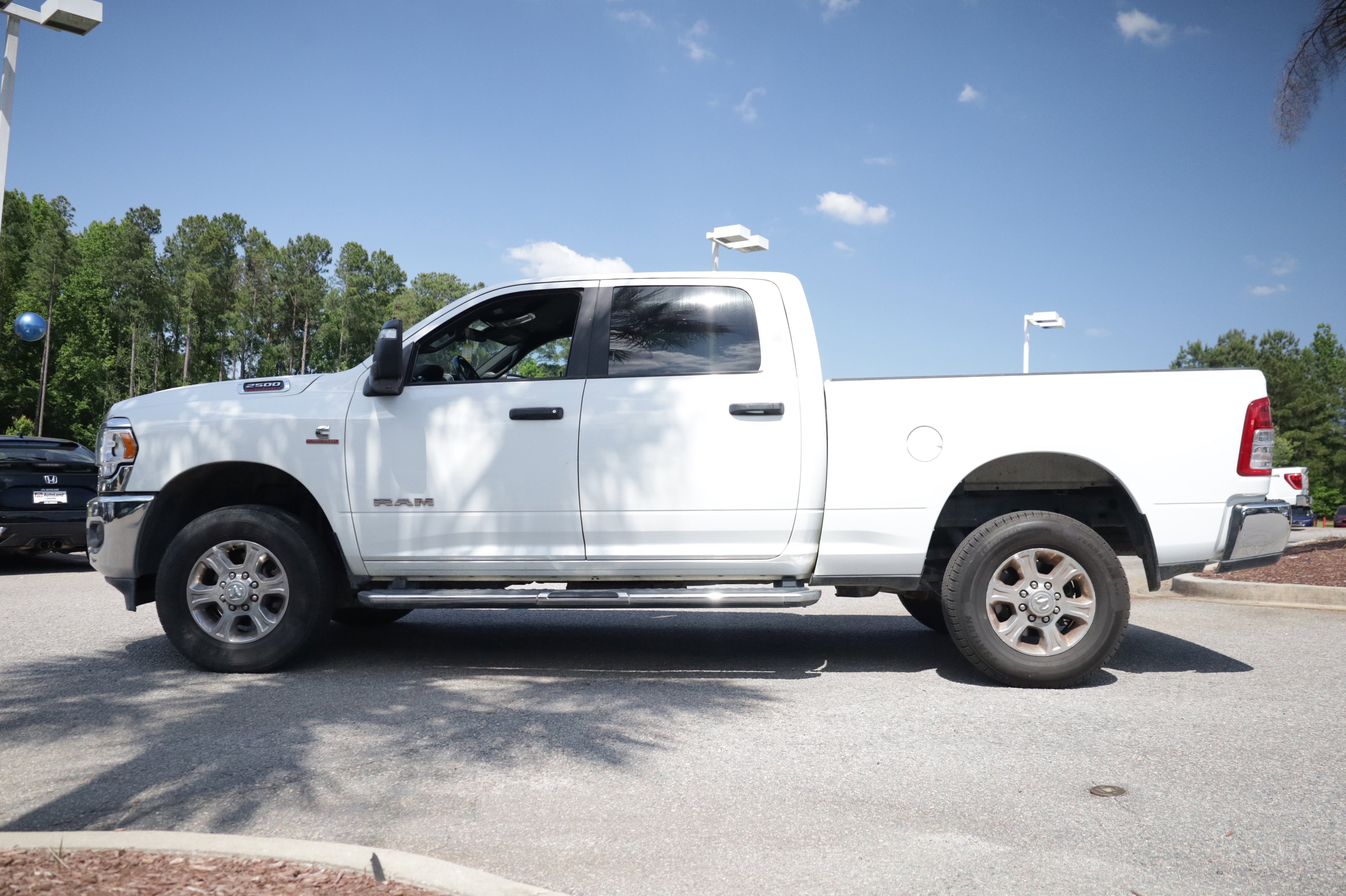 Used 2024 RAM 2500 Big Horn AWD/4WD image 2
