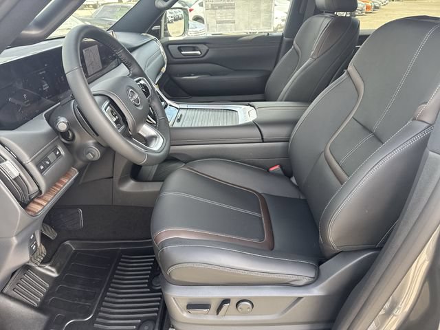 Used 2025 Nissan Armada SL AWD/4WD image 17