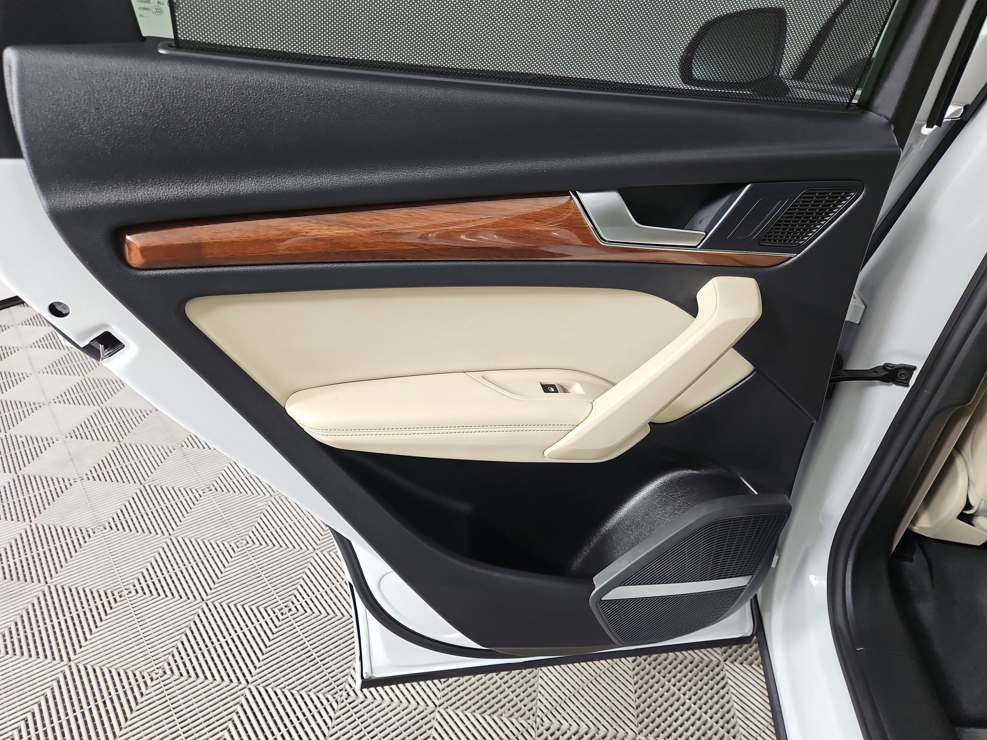 Certified 2023 Audi Q5 2.0T Premium Plus w/ Premium Plus Package image 47