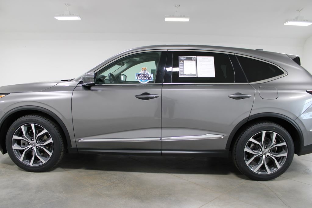 Used 2023 Acura MDX SH-AWD w/ Technology Package image 7