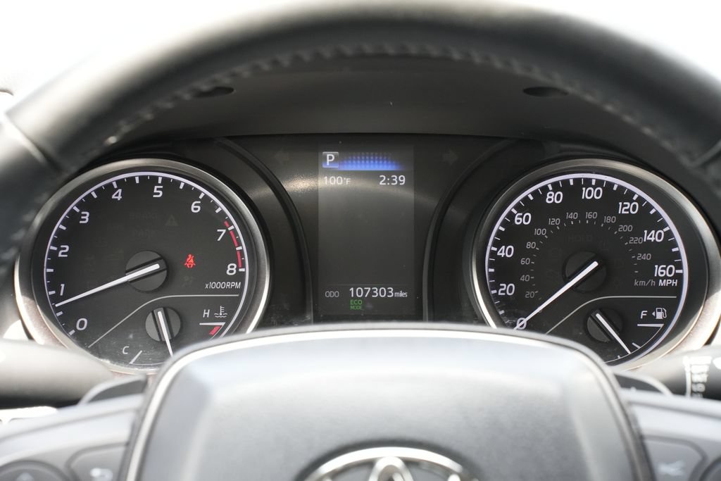 Used 2023 Toyota Camry SE FWD image 9