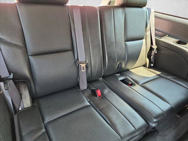 Used 2013 Cadillac Escalade ESV Premium AWD/4WD image 19