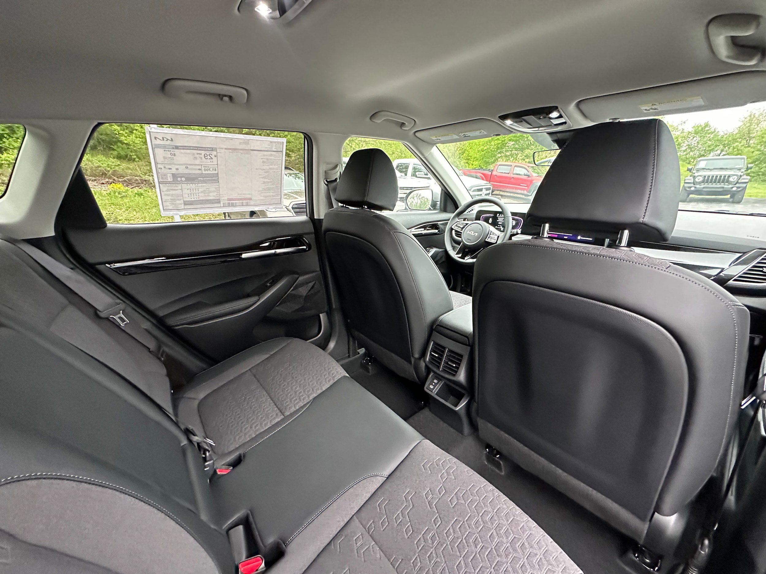 New 2026 Kia Seltos S AWD/4WD image 15