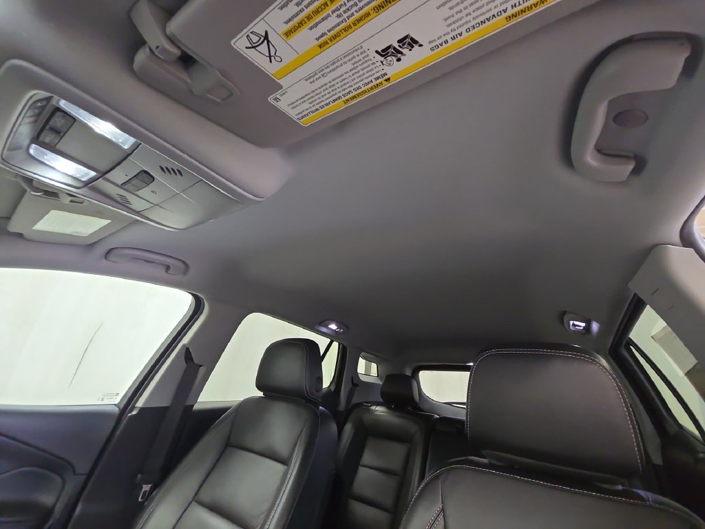 Certified 2024 GMC Terrain SLT AWD/4WD image 25