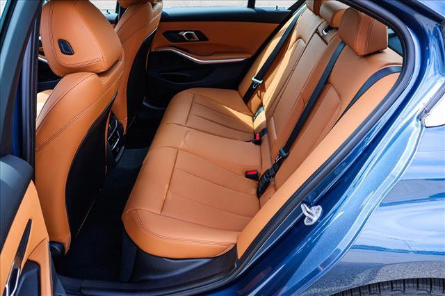 Certified 2025 BMW 330i xDrive Sedan w/ Convenience Package image 20