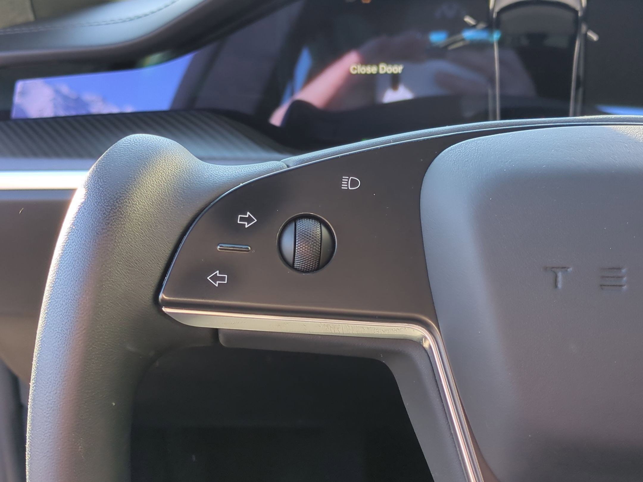 Used 2021 Tesla Model S Plaid image 19