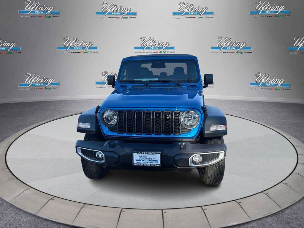 New 2026 Jeep Gladiator Sport AWD/4WD image 7