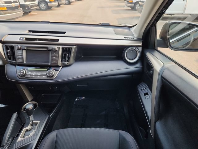 Used 2013 Toyota RAV4 XLE AWD/4WD image 22