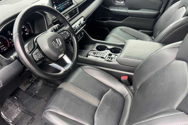 Used 2023 Honda Pilot EX-L image 10