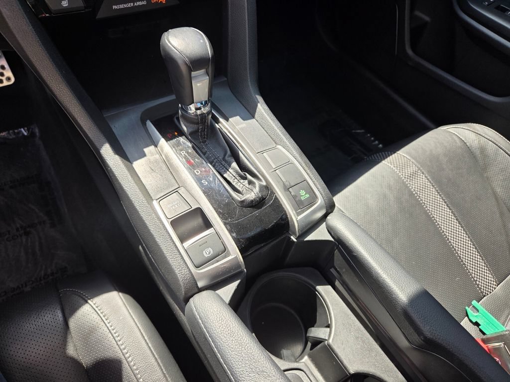 Used 2020 Honda Civic Touring image 26