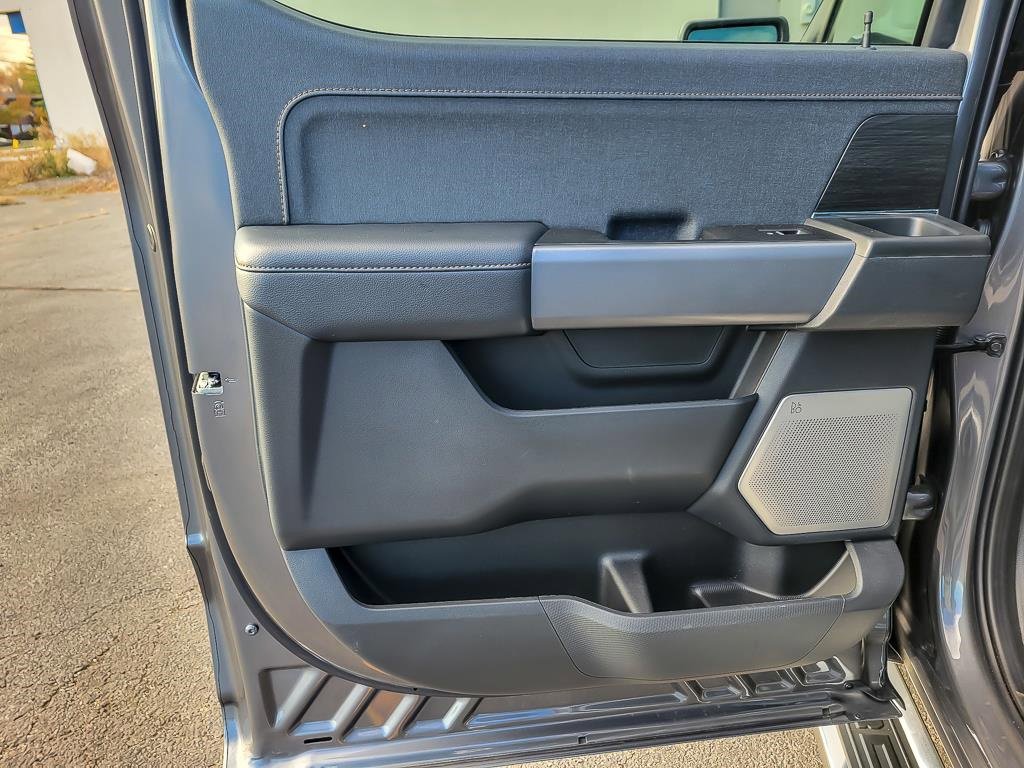 Used 2024 Ford F150 Lariat w/ Equipment Group 502A High image 20