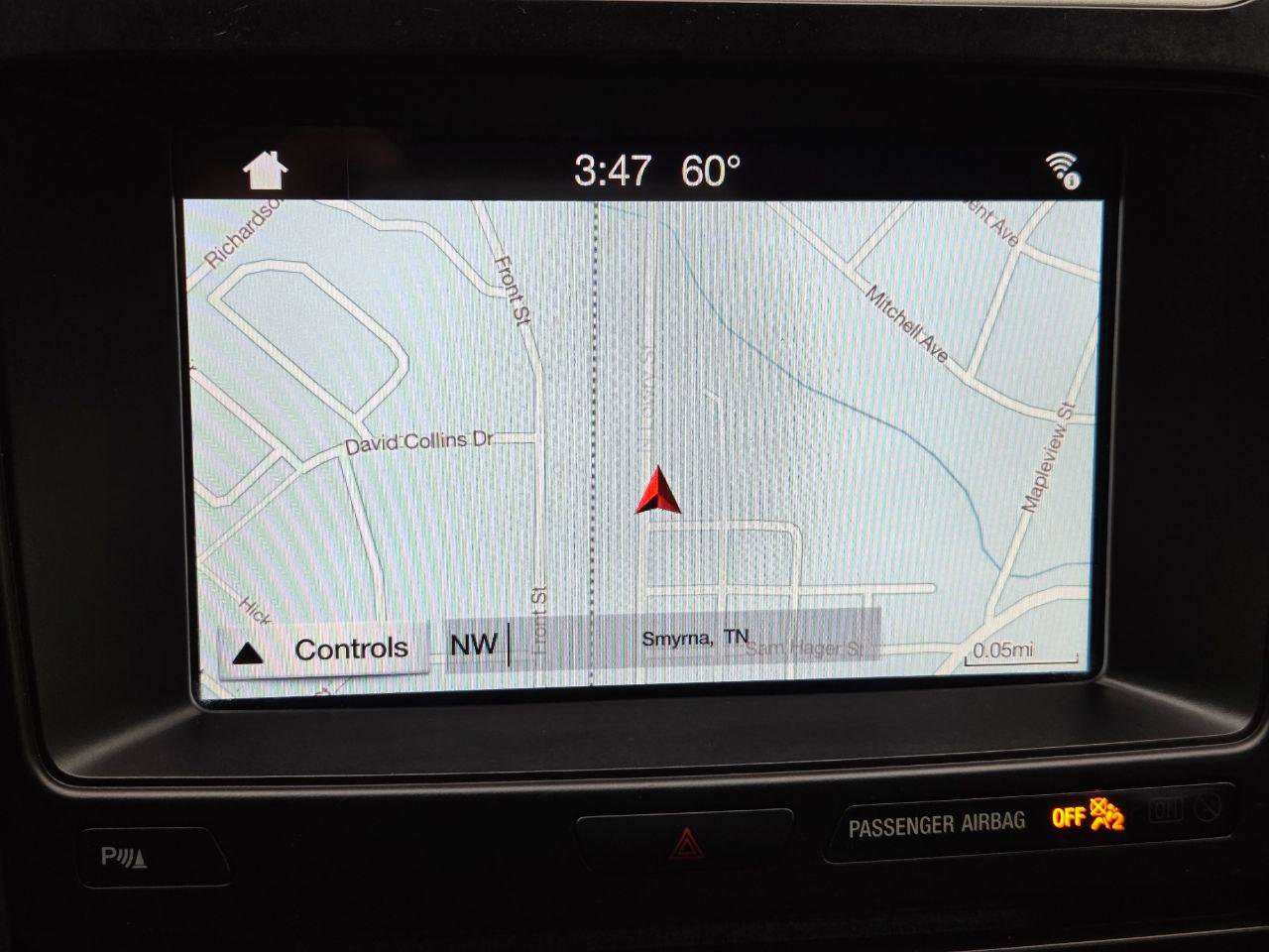 Used 2017 Ford Explorer XLT w/ Equipment Group 202A FWD image 33