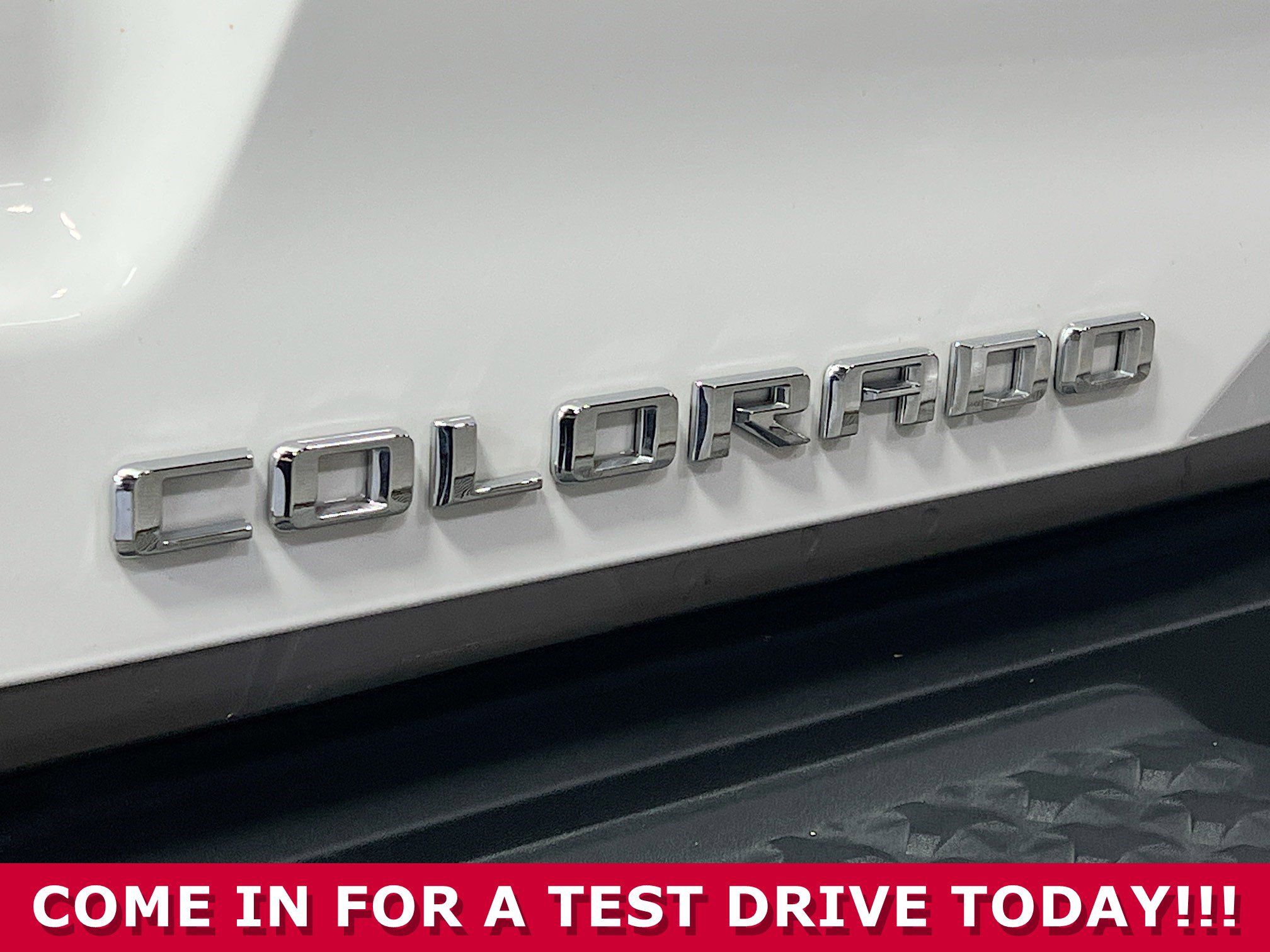 Certified 2024 Chevrolet Colorado LT image 32