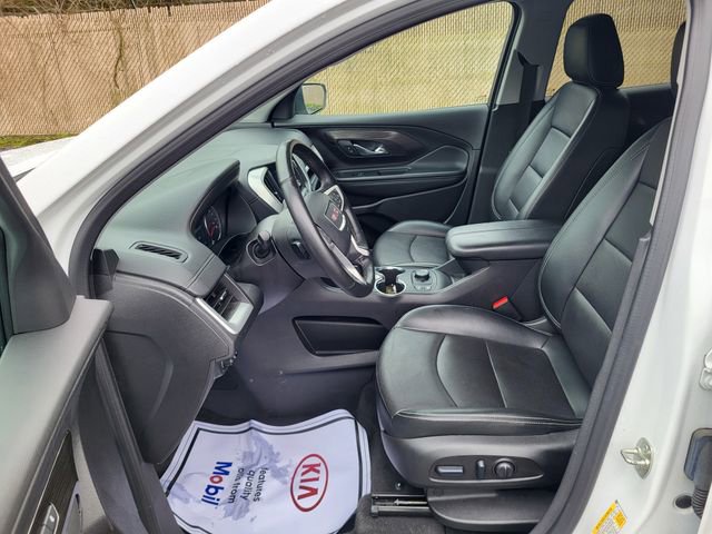 Used 2024 GMC Terrain SLT image 12
