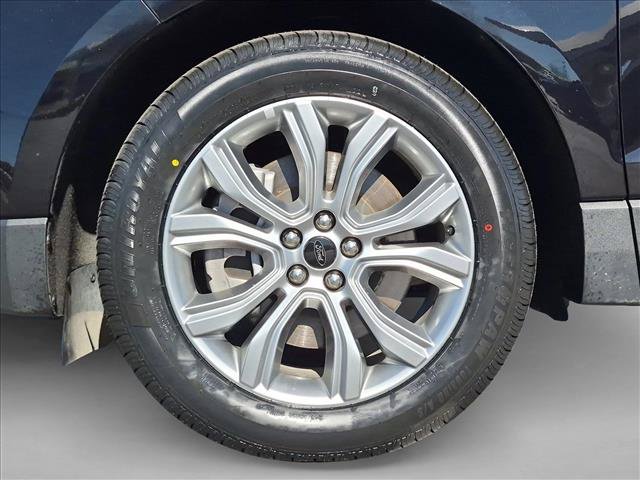 Used 2024 Ford Edge Titanium AWD/4WD image 23