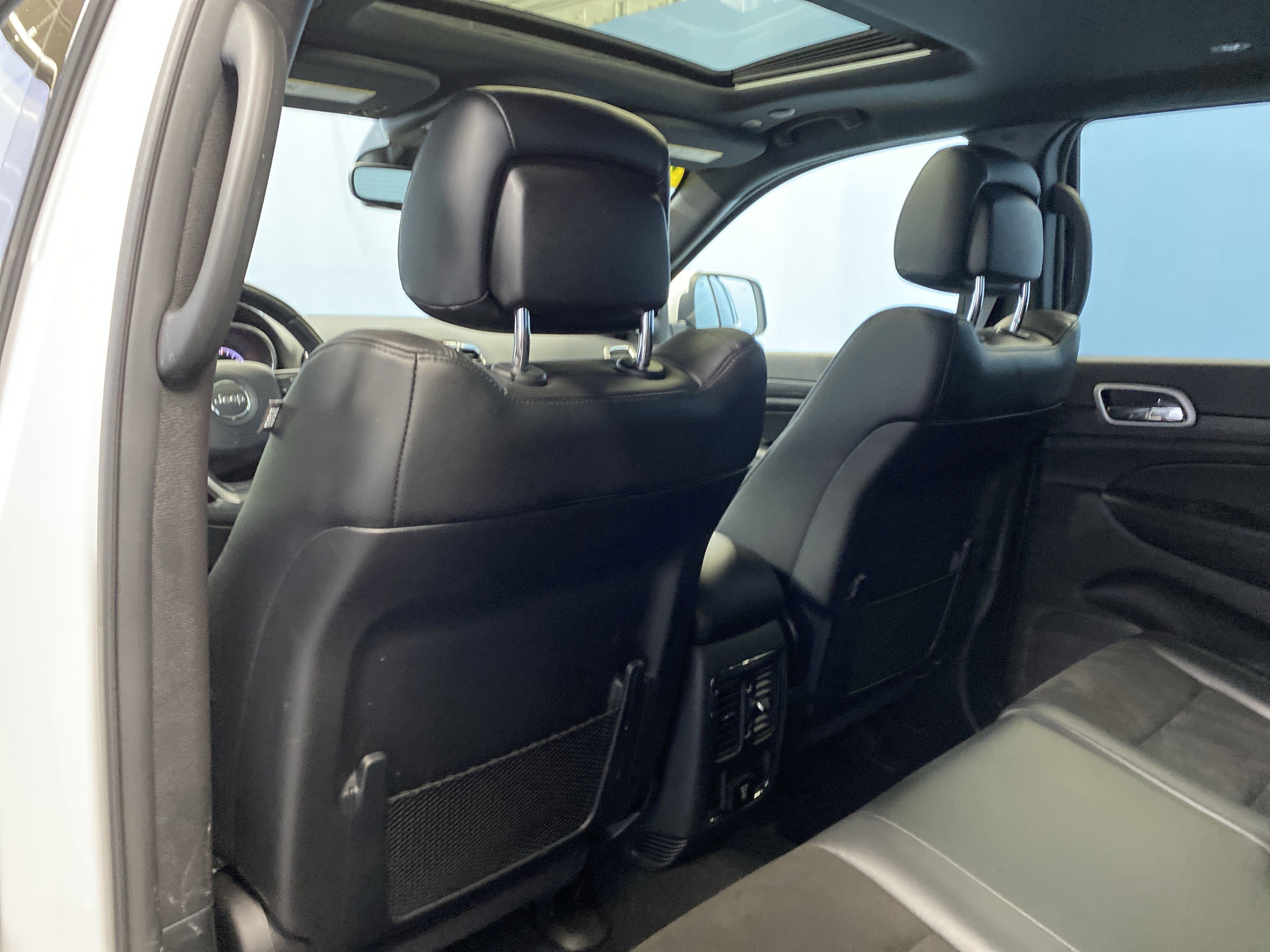 Certified 2020 Jeep Grand Cherokee Altitude image 29