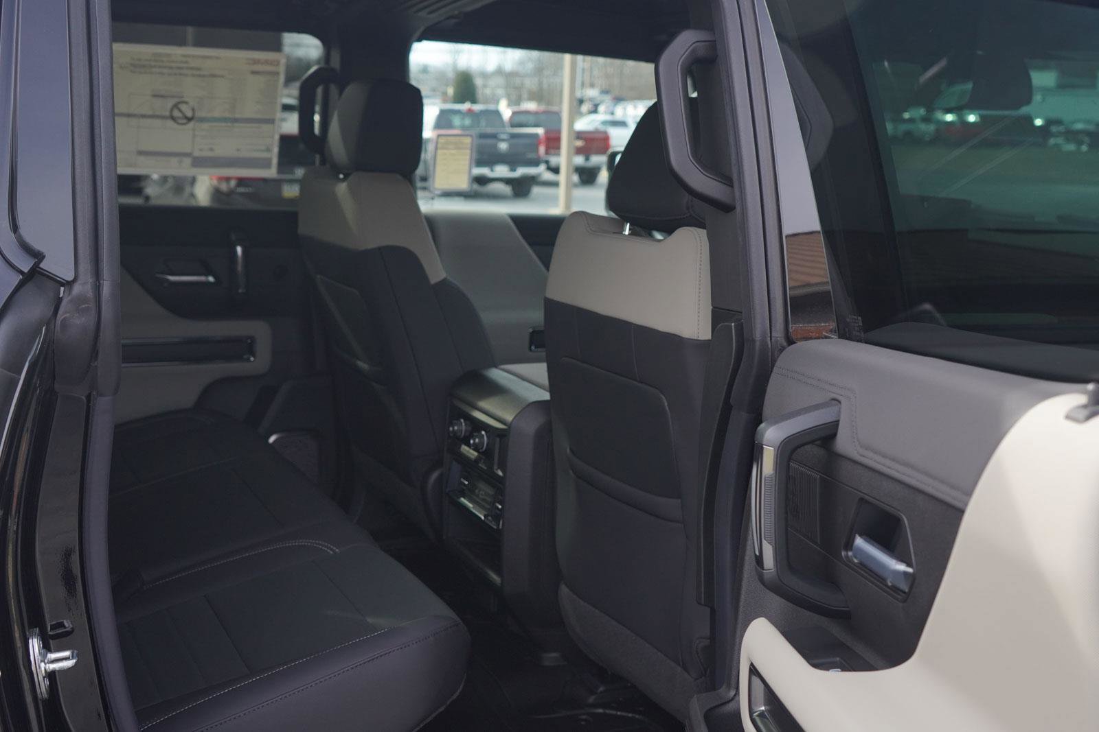 New 2026 GMC Hummer EV 4x4 Crew Cab image 31