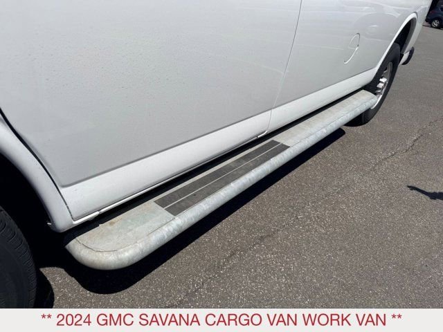 Used 2024 GMC Savana 2500 w/ Driver Convenience Package RWD image 9