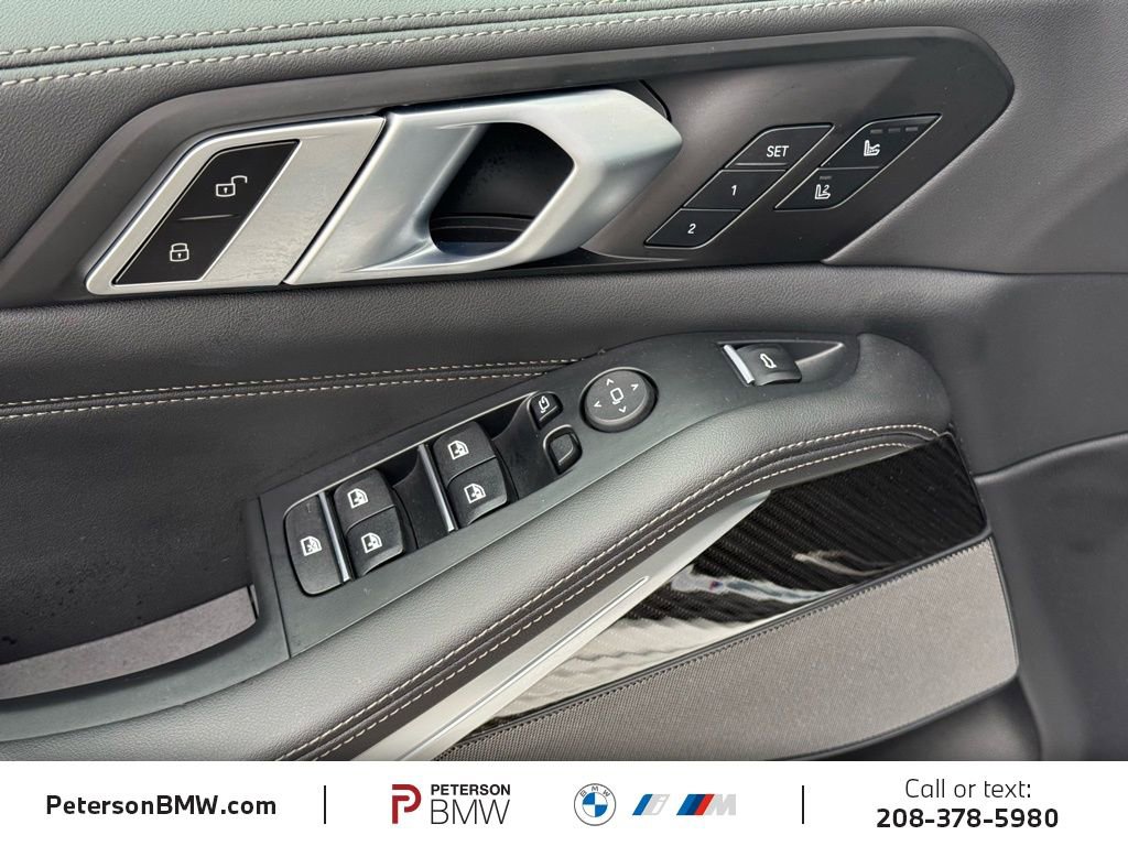 Used 2025 BMW X5 M60i image 11