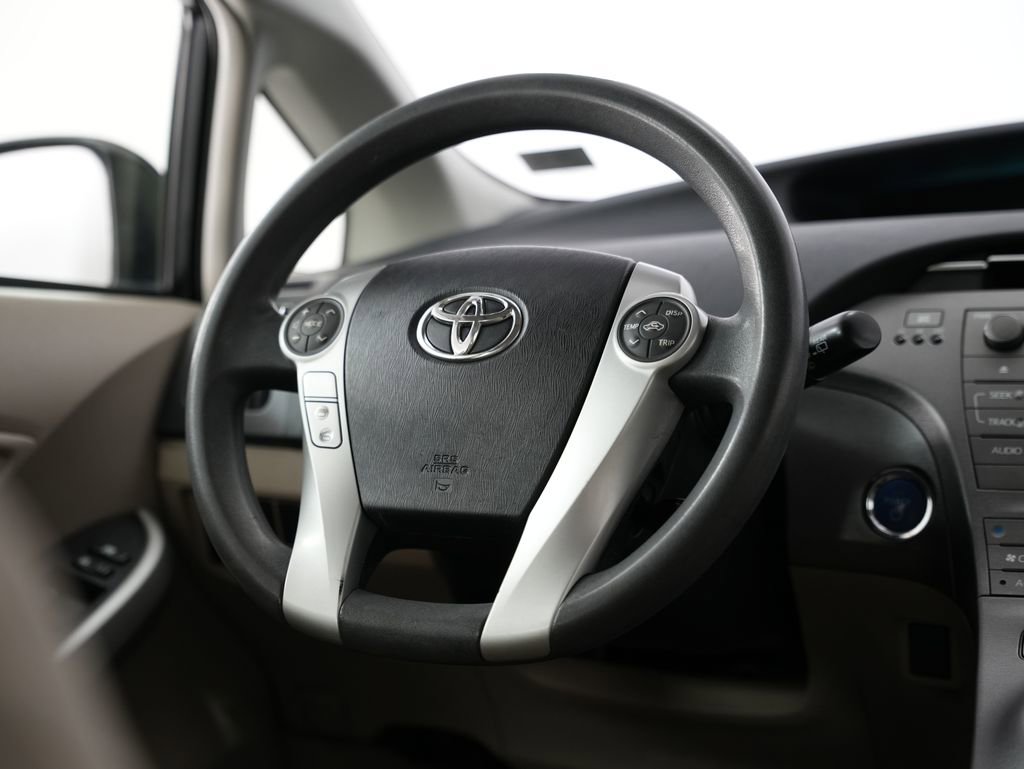 Used 2013 Toyota Prius Two FWD image 11