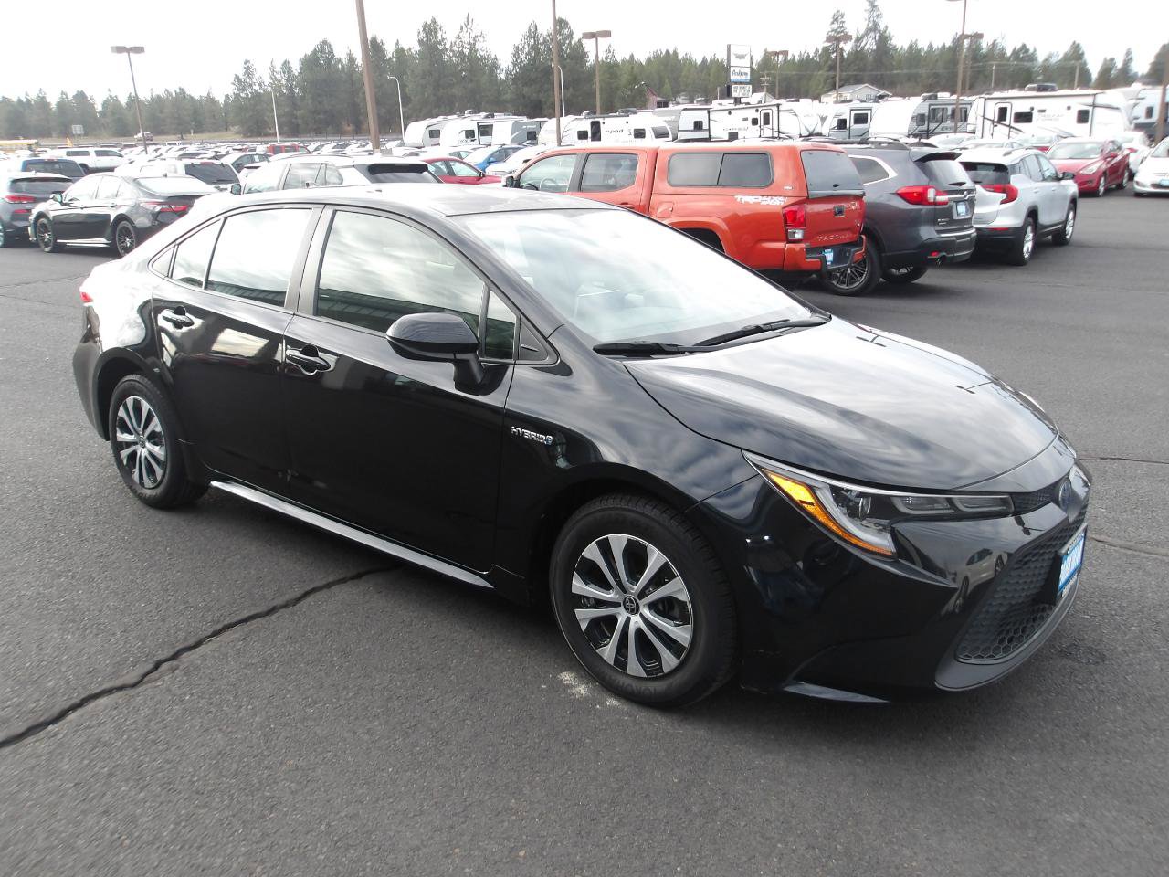 Used 2020 Toyota Corolla LE FWD image 8